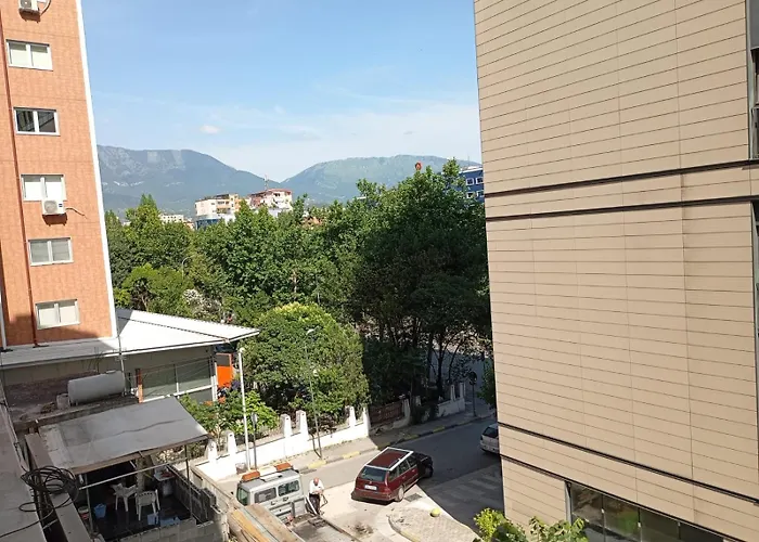Royal 2 Hostel Opposite Nalu Bar
